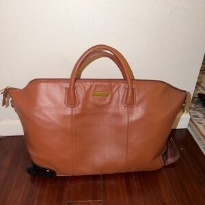 Elegant Leather Travel Bag